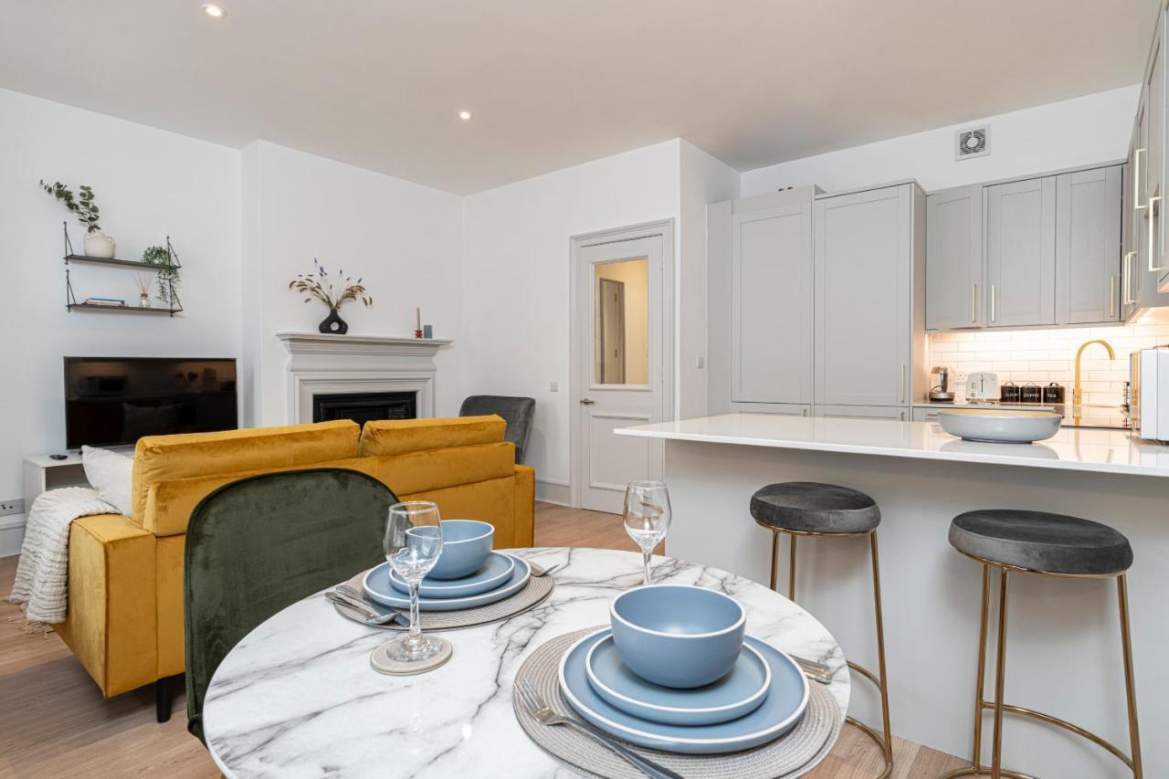 Stylish 1 Bed Flats In Soho, Next To Piccadilly Circus And Trafalgar Square Londres Exterior foto