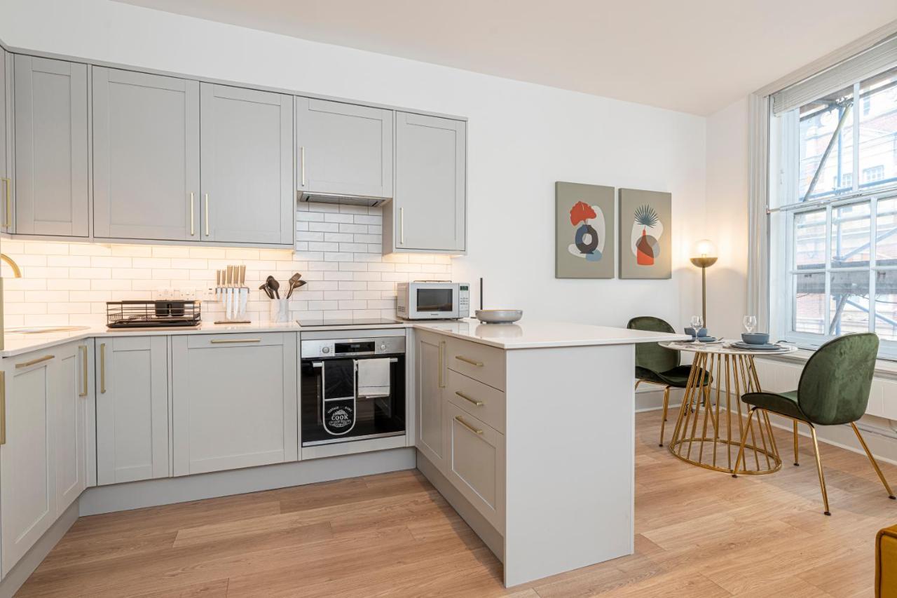 Stylish 1 Bed Flats In Soho, Next To Piccadilly Circus And Trafalgar Square Londres Exterior foto